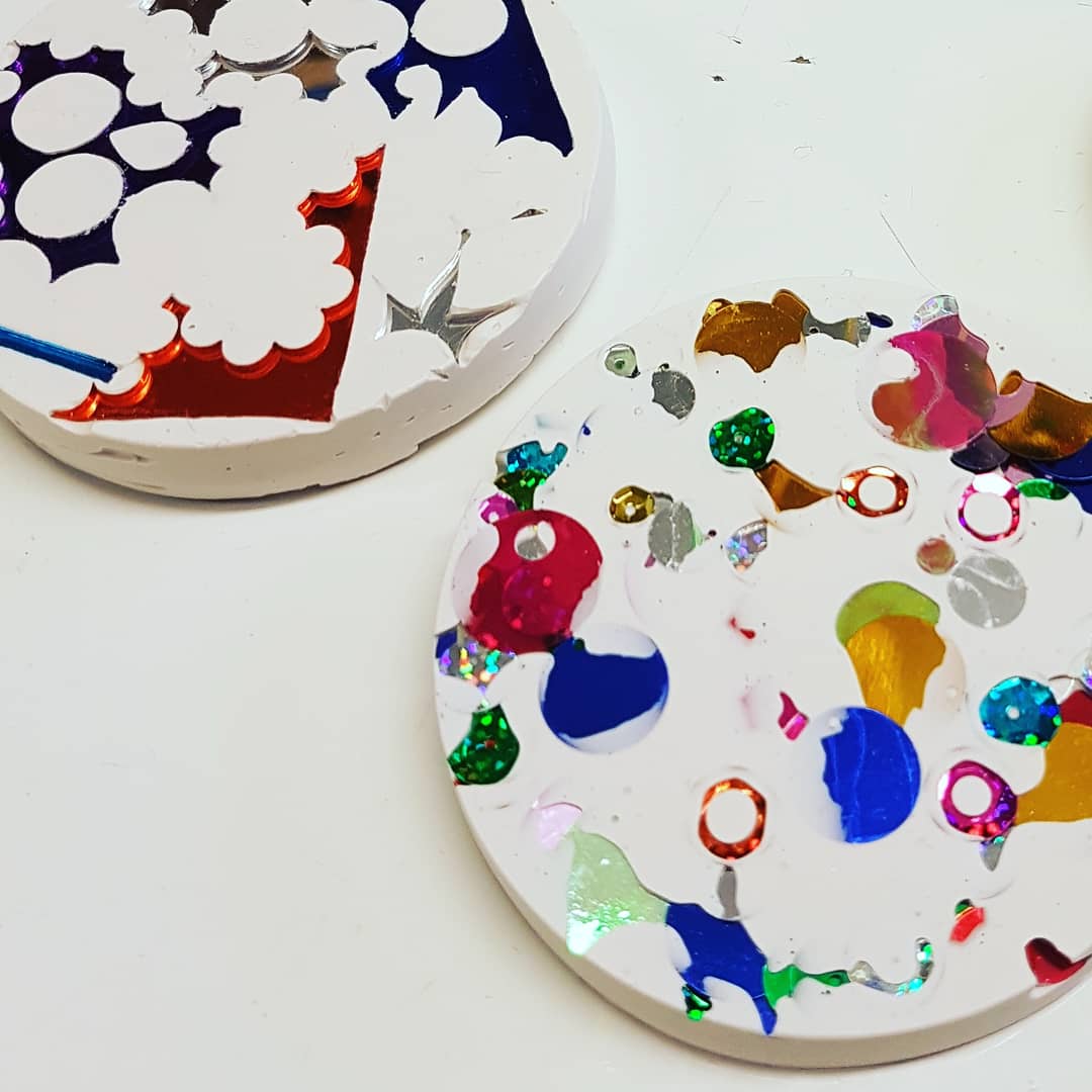 Twin_Made's tweet photo. So excited about these upcoming workshops. Join us to make a set of coasters from jesmonite at @BoneYardCardiff.
I reckon this one will book up quickly. Check your dates & get booking.
#Cardiff #Canton #Pontcanna #ColourfulCardiff #Workshops #jesmonite #jesmonitecoasters https://t.co/hvp5nHAq22