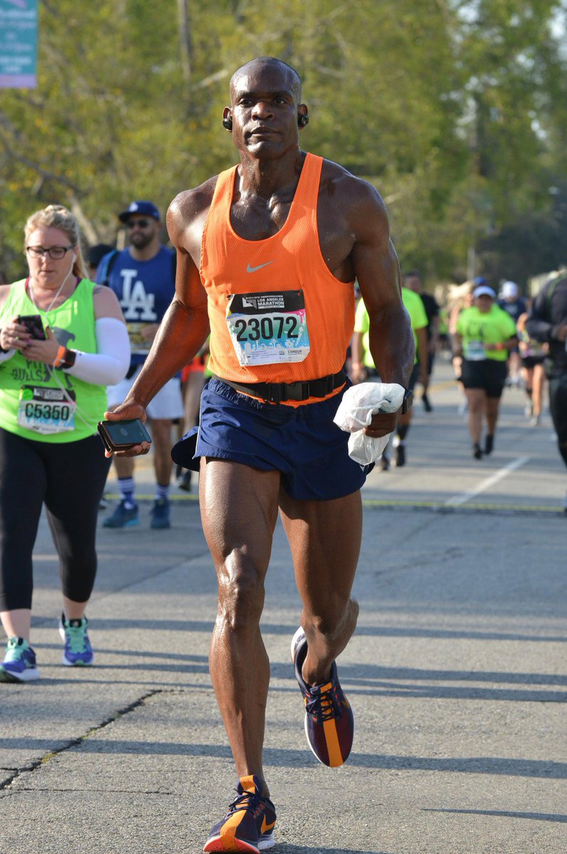 LEAPFDC's tweet photo. Join Dr. Clayton Lawrence as he raises money for @aicrtweets. You can support the cause on race day in Paris by donating here: https://t.co/je9BItaRHP #leapintoaction #medicalstaffingservices @leapllcdc https://t.co/bzimuZPsDD