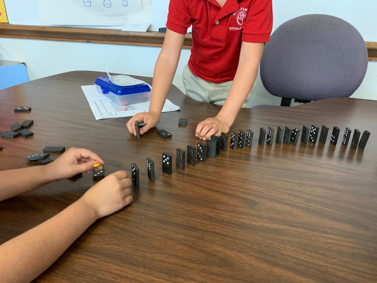 JessicaHooperUS's tweet photo. These St. Petersburg kindergarteners from Holy Family Catholic School are learning about collaboration, pushes, pulls and collisions through the #PLTW #LAUNCH #STEM curriculum. @StPeteChamber @pcschools @PinellasEd #FloridaSTEM https://t.co/kfUfKHV0HB