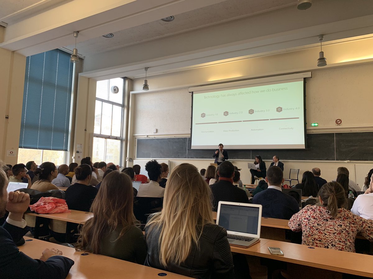 Présentation des usages de la #blockchain aux étudiants du Master 2  GSI de l’Université Paris Dauphine par Alexandre Gomer #dauphine #microsoft #ic4good