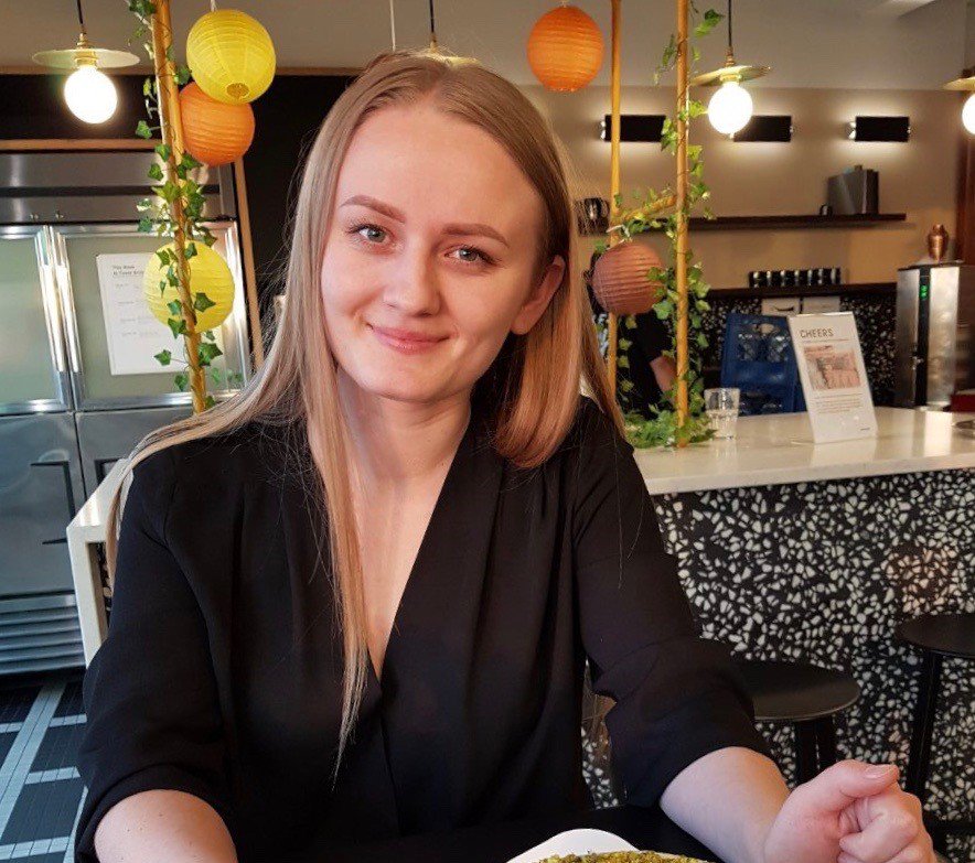 ciee_news's tweet image. One of our seven #CIEEAlumni attending #ObamaTownHall is Elena Oprea! A Ventures Manager at @Innovify, she is passionate about startups, business growth, and sustainability. We’re so proud to see our @CIEEWorkTravel alumni shaping the future of Europe w/ obama.org.