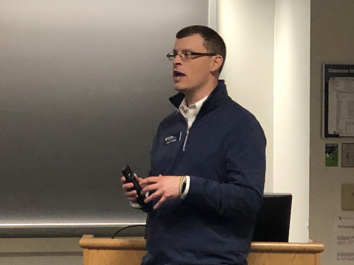 ProfNichols's tweet photo. Students love hearing from @penn_state @PSUBellisario board members. Thanks Kevin for talking to students about writing in the professional world and nontraditional career paths. https://t.co/WuXnyTJTW3