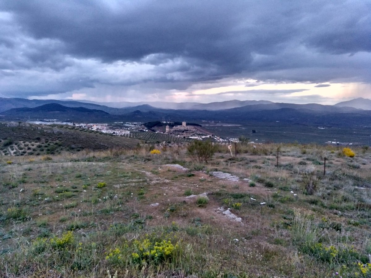 AmigosdeA's tweet photo. El agua aproximándose a #Alcaudete #Ada #MaravillasDeLaNaturaleza https://t.co/lG7l2pCusv