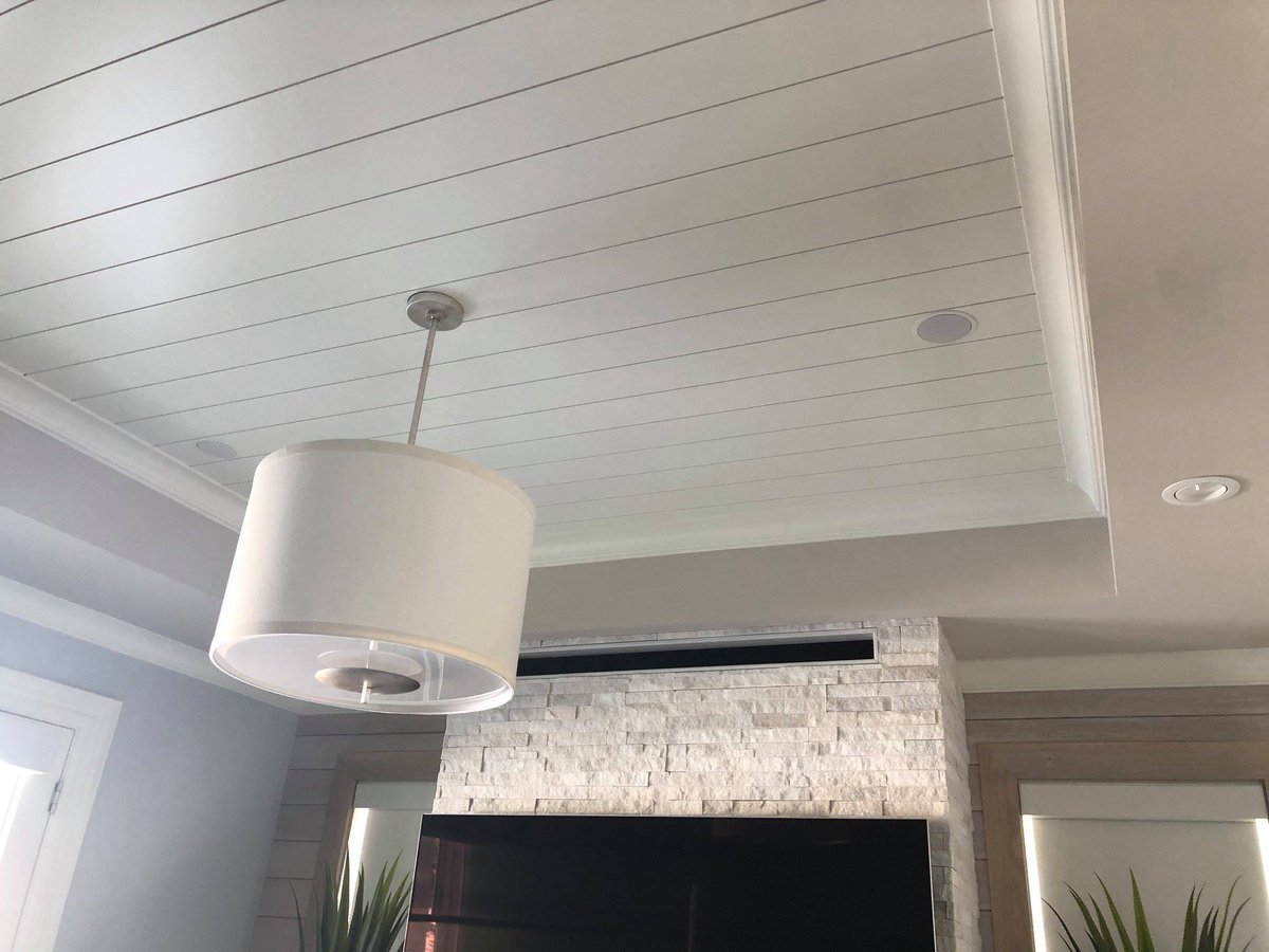 james_speaker's tweet photo. #MondayMotivation - When you blend #design and #technology, you get the #SmallAperture speaker. Swift Audio of MI installed 27 in this house! See the black can lights, woodgrain grilles, square & round lights. The options are endless. #interiordesign #JamesLoudspeaker #speakers https://t.co/h8hec7B0Sq