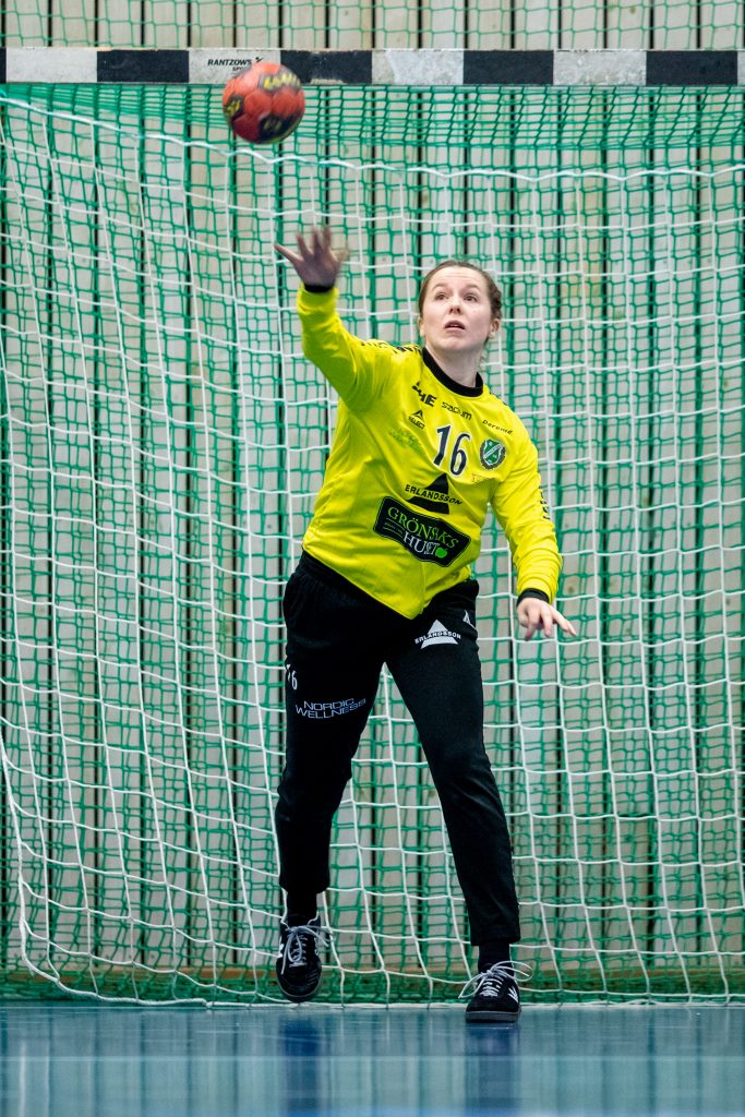 Eriksson och Säreborn i Önnered knäckte Lugi
handbollskanalen.se/she/eriksson-o…