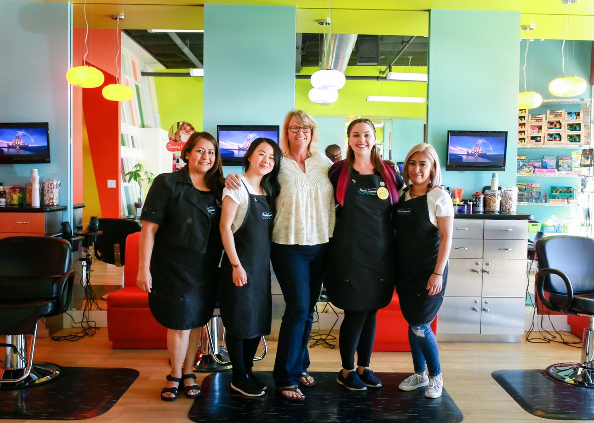 PandCSalons's tweet photo. Did you know it's Explore Your Career Options Week? If you're dreaming of a fun opportunity and a better work-life balance, now's the time to start exploring! Contact #PigtailsAndCrewcuts to learn more about joining our franchise family. #MotivationMonday #FranchiseOpportunities https://t.co/IvHDOldBN8