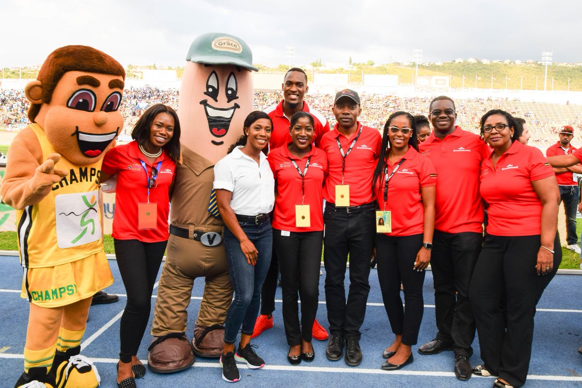 firstglobalbank's tweet photo. This TEAM knows their way around the track! Throwback to Champs where the First Global Bank team was out in full force! Comment with the hashtag #FGBChargeUp if you were there. @realshellyannfp @parchment_hansle
#PoweredByFGBAffinityCard #ChargeUpSchoolSpirit #Champs2019 https://t.co/iGuFRARhDj