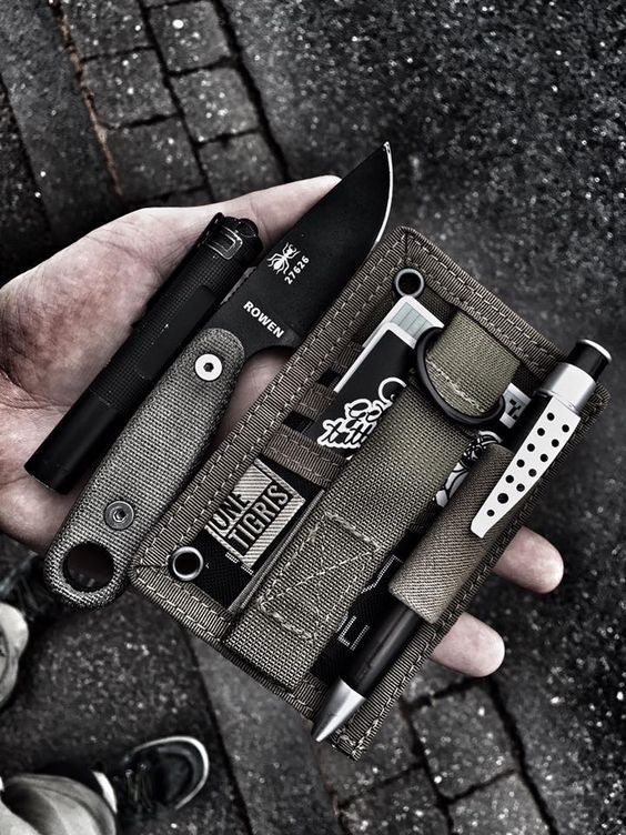 Pocket Dump EDC Everyday Carry Gear edcfinds.com/pocket-dump-ed…