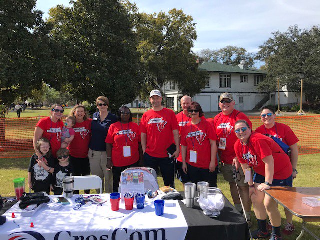 BankWithUnited's tweet photo. #CresComBank was a sponsor for the Charleston #WalkForWater with Water Missions this past Saturday for the 4th year in a row! Our Charleston team members (and one from Greer) had so much fun participating in their CresCom Cruisers t-shirts they made for the Walk. (Member FDIC) https://t.co/ELDcte6cYq