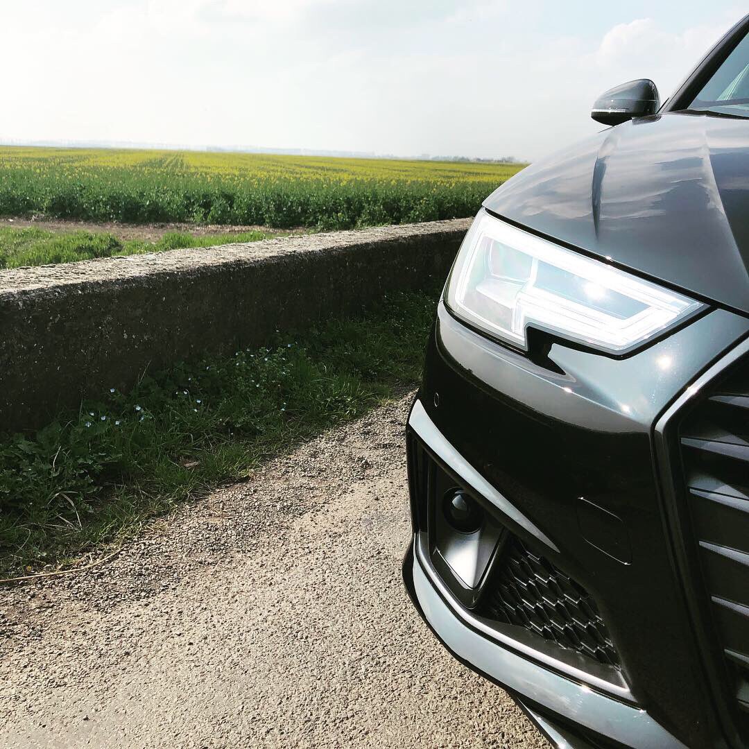 AudiApproved's tweet photo. The A4 Avant Black Edition, a winning formula no mater where your journey takes you. What’s stopping you taking a closer look? #audi #AudiA4 #AudiA4Avant #audia4quattro #audilease #audia4blackedition #carleasing #audilovers #kingslynn #norfolk #newcar https://t.co/5OmNL1yqDp