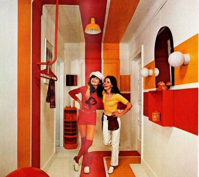 ItsSoniaPowell's tweet photo. Introducing our lastest colour palette featuring harvest gold and flame red. #GCWorkplaceRETRO @_michaelmills_ @radfordk11 #Aprilfools2019 https://t.co/MKjmmQzJqw