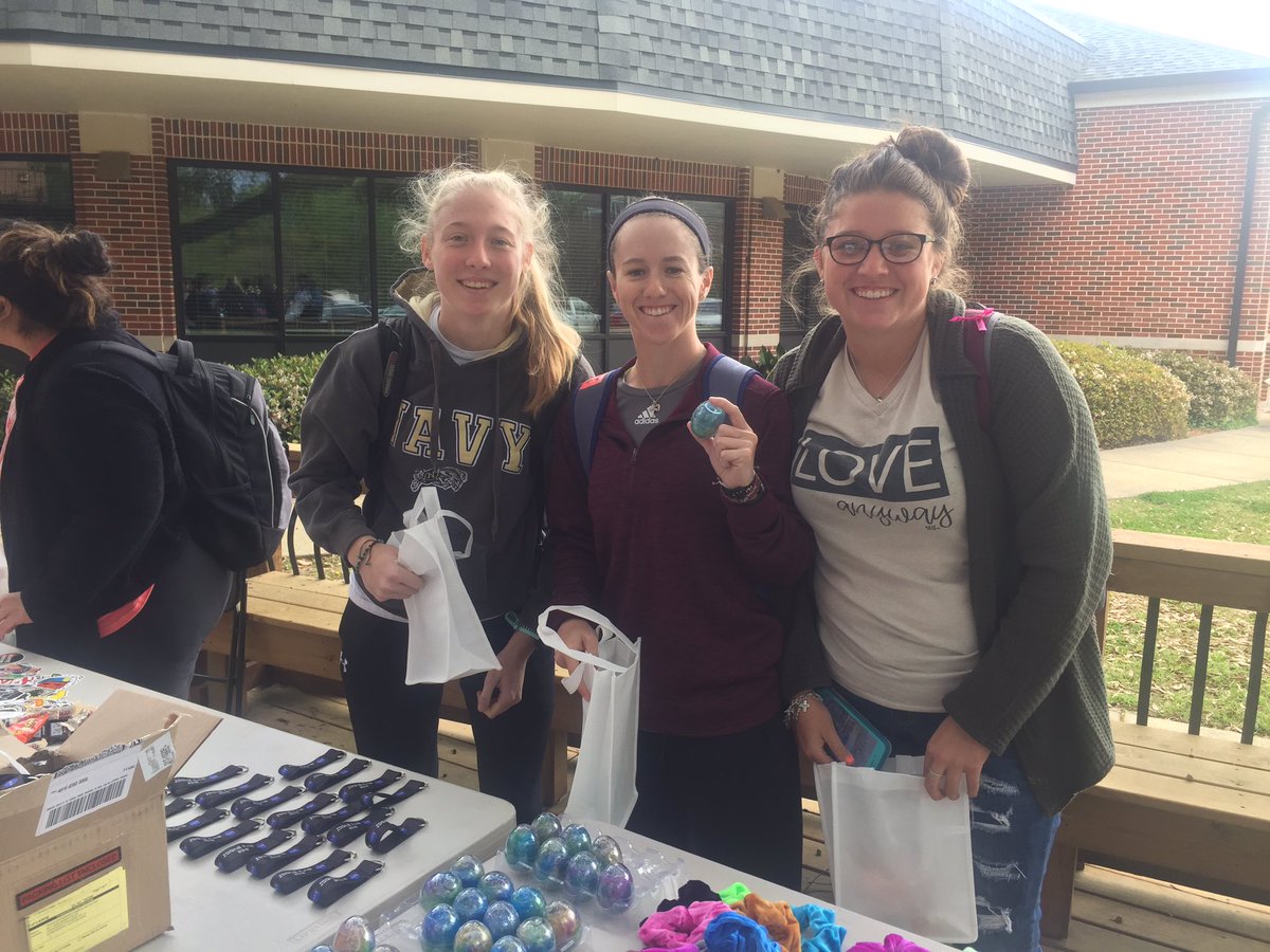CentenaryCAB's tweet photo. Day one of Spring Fling is done! See you tomorrow for Tie Dye and Succulents at The Quad from 5-7pm! #centenarycab https://t.co/5CKgZylYCN