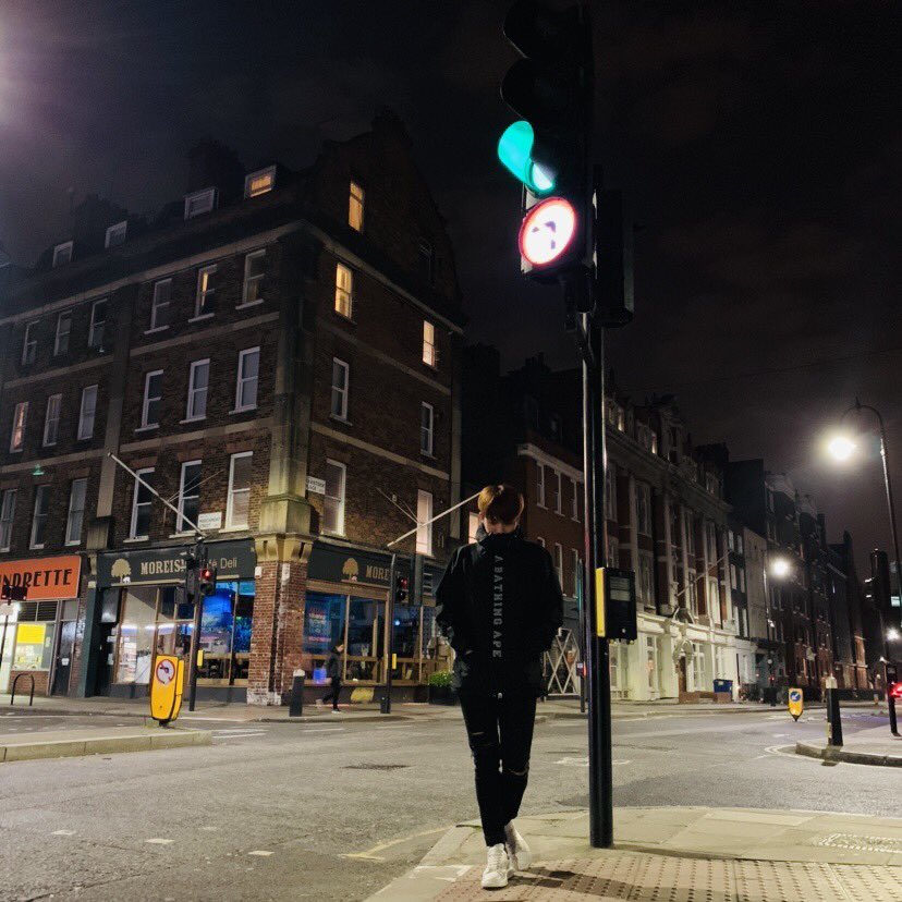ATEEZofficial's tweet photo. [#종호] 쫑호 런던 도착~~🇬🇧
#ATEEZ #에이티즈 https://t.co/gF8I5QvlJv