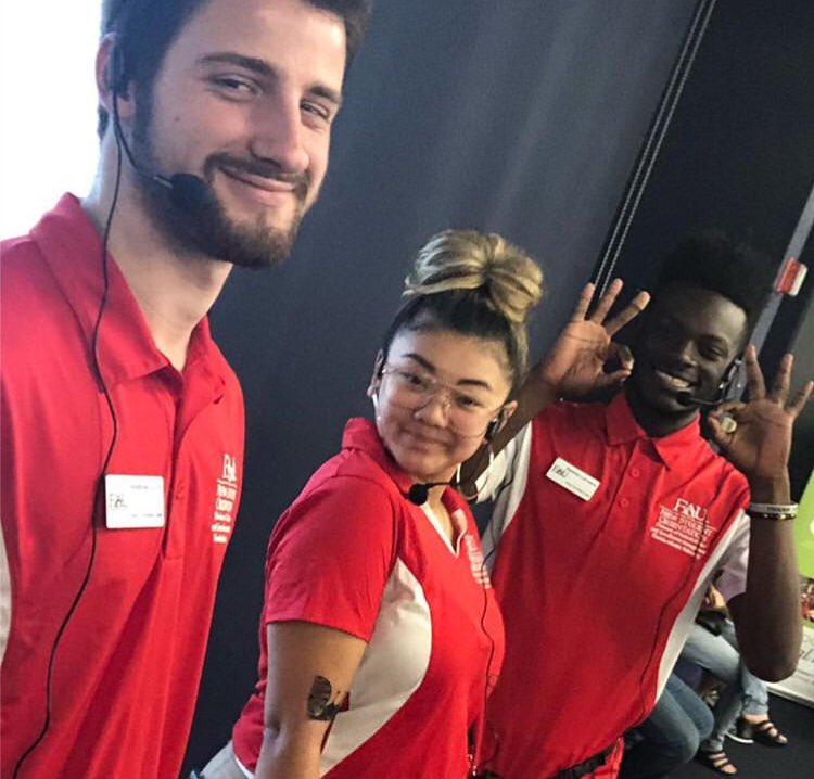 fauorientation's tweet photo. Our orientation leaders had a great time kicking off the first Transfer orientation today! #TransferSOAR #faustudents https://t.co/BgdKCPiPDx