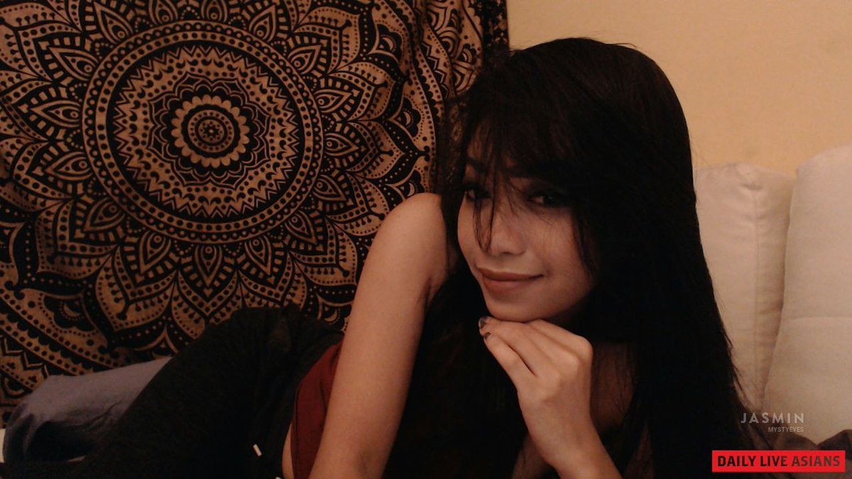 DailyLiveAsians's tweet photo. I want to feel you so bad right now https://t.co/FW3oHetmJX #dailyliveasians #dailylivecam #naughtygirls #sexy #hotgirls #babe #livesex. https://t.co/N9asHPG8SY