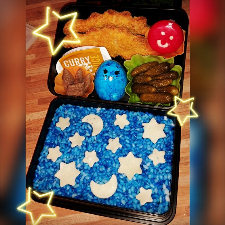 dangomangosan's tweet photo. Heute endlich mal dazu gekommen zumindest ein simples Bento zu machen. <3 #yay #munchfest https://t.co/TEpAh75BJL