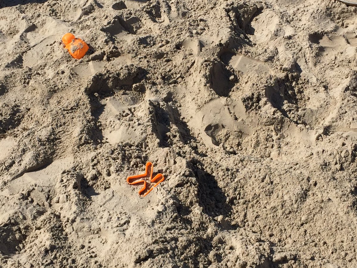 2 april: buitenlesdag,
Omdat je overal kunt leren🌼