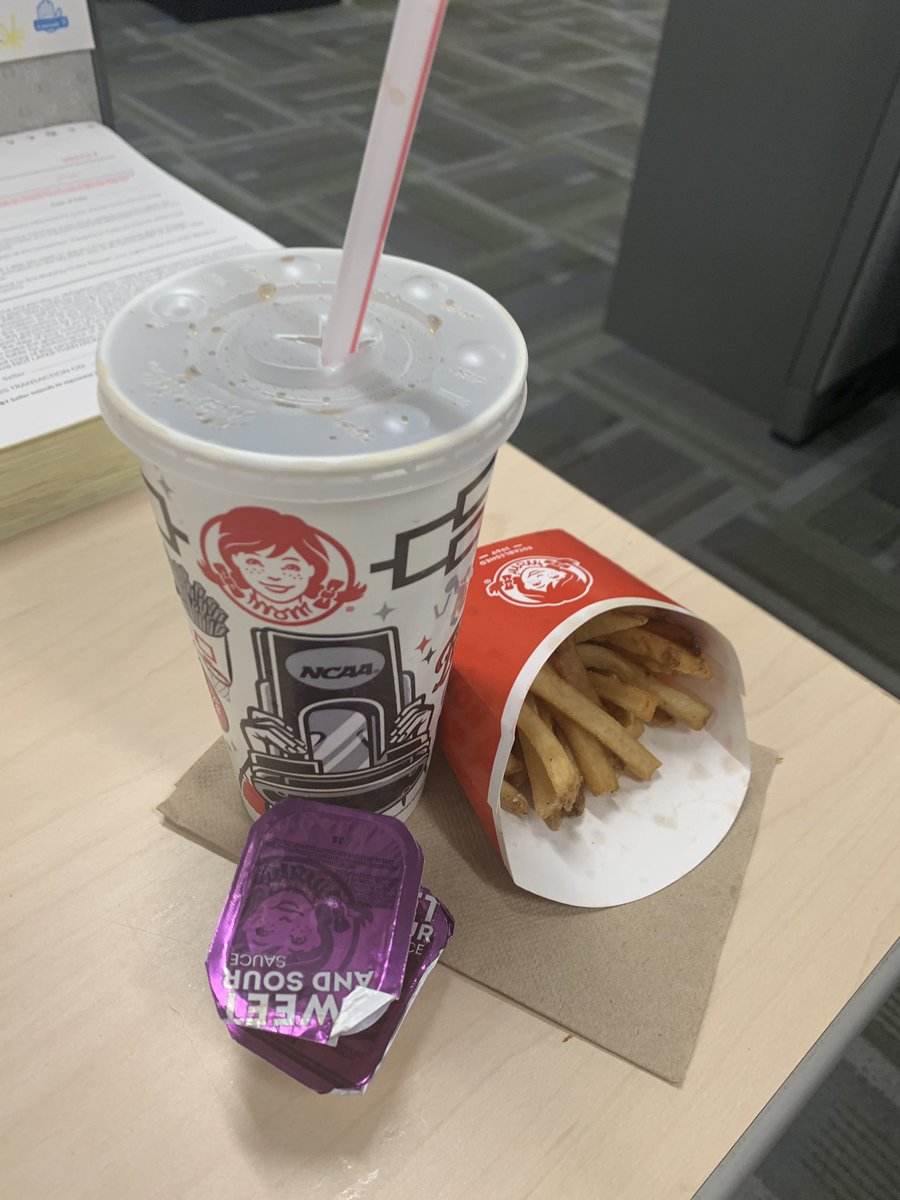 JerzeySaltLife's tweet photo. @ATTJMS showing the #SSL some love with #lunch #IHXMondayFunday #BINGO ๐ https://t.co/oiSoOxK33u