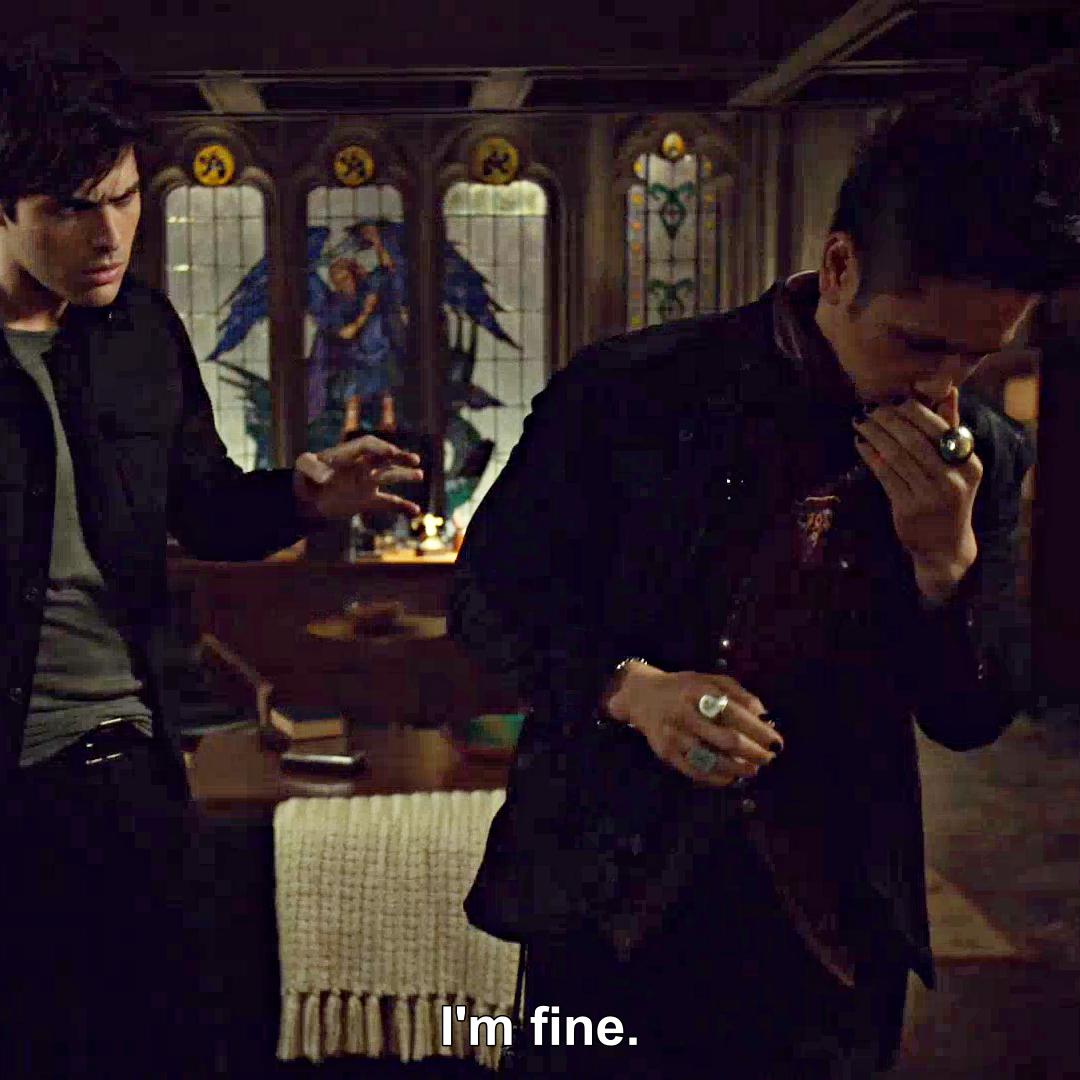 shwithnocontext's tweet photo. #shadowhunters https://t.co/gy7xSE7D1d
