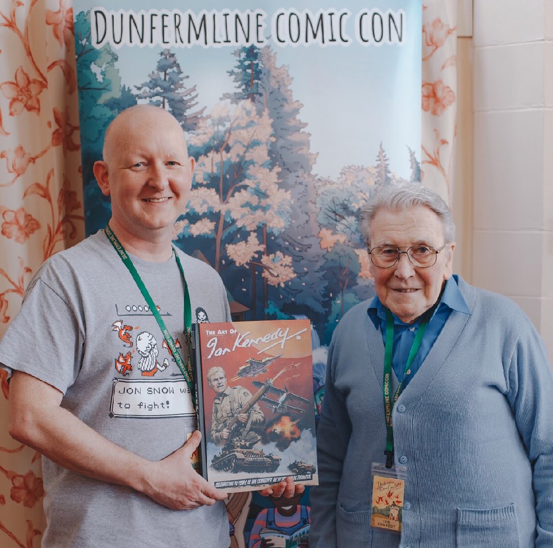MaximizedComics's tweet photo. Thanks to Sinead at @lilshopofheroes for the photo of me with Ian Kennedy after our panel talk at #DunfermlineComicCon. The Art of Ian Kennedy book from @dct_media made its debut at the event. https://t.co/MNPqYKuXhZ