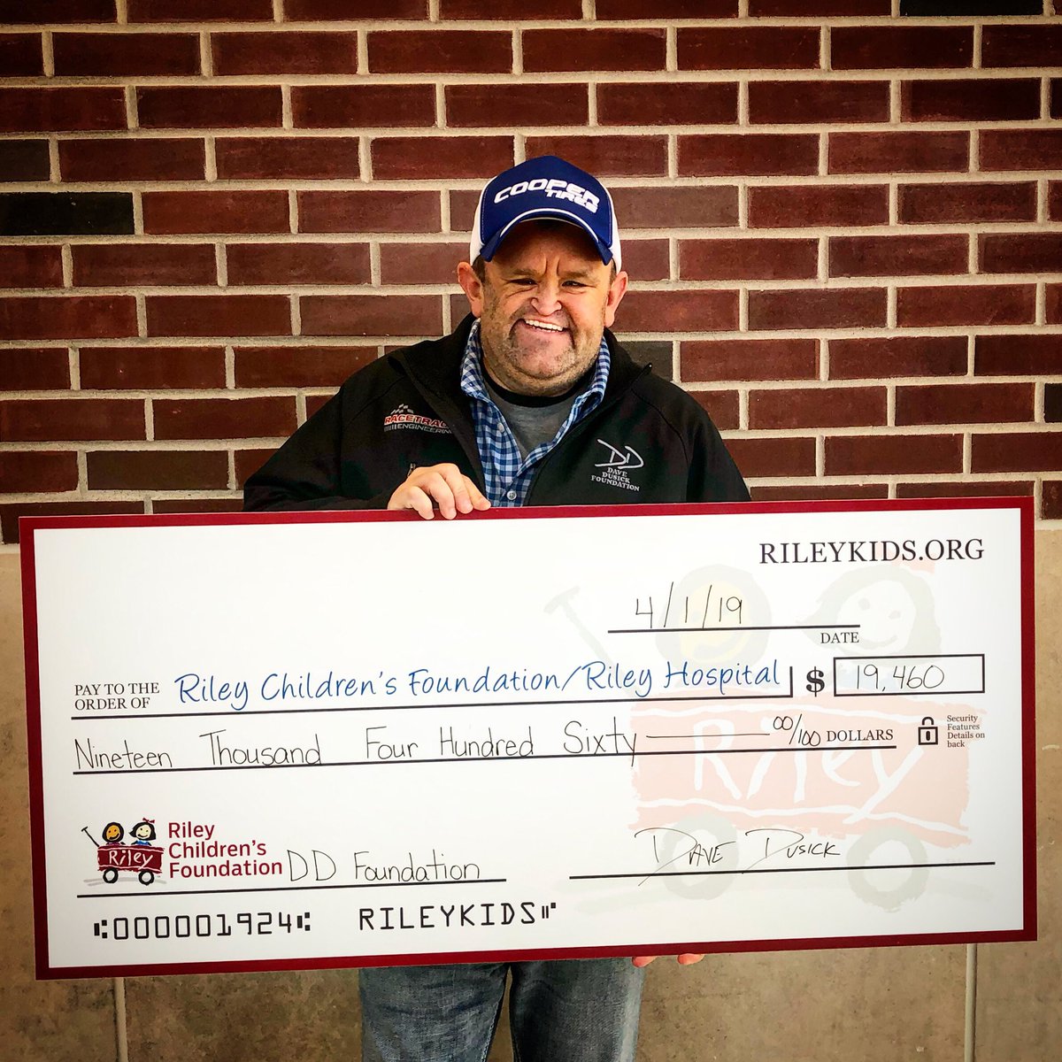 IKnowDaveDusick's tweet photo. Drumroll Please...
And, the Winner is:
@RileyKids!
The #DDFoundation, along with @cooperconevents, #TeamCooperTire & all our corporate partners, are proud to announce a total donation of $19,460 to the kids at @RileyChildrens.
#RacersKDD
#DDFoundation
#IKnowDaveDusick https://t.co/j0JauIEzeU