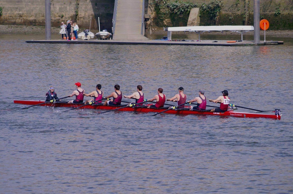 CCCBC_1828's tweet photo. On Saturday, the Corpus Men took to the Tideway in London to race Head of the River. Coming 194th was a good result considering the lack of M1 around for the training and the race. A fun day was had thanks to all. #yeahcorpus #HORR2019 https://t.co/oQBCLtkudq