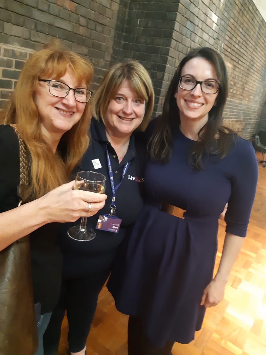 racheyd74's tweet photo. Fantastic end to a brilliant week #livdocsim #dreamteam @UoLmedicine https://t.co/5svBgwam6B