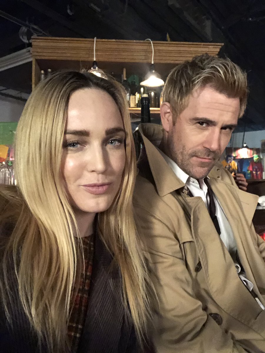 Caity Lotz tweet media