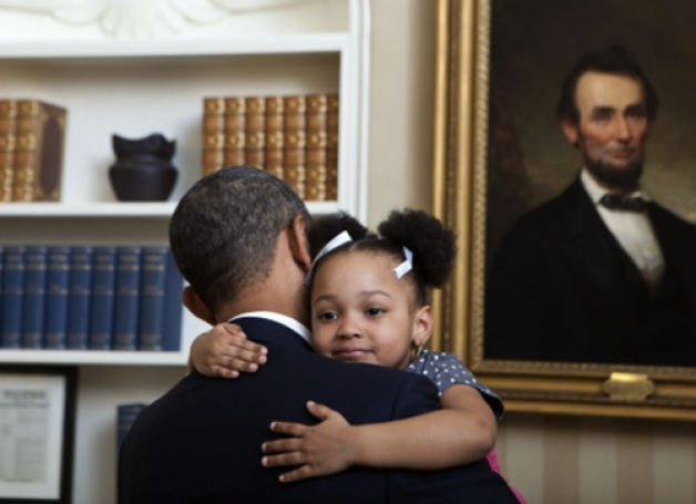 ObamaPlusKids's tweet photo. https://t.co/YmbrH79mdN