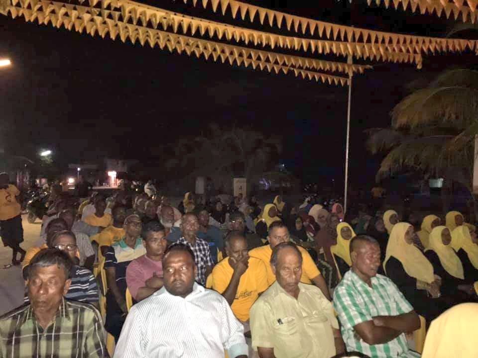 EbrahimRashid78's tweet photo. ދުވާފަރު ދާއިރާ ތިލަފަތައް
“Agenda Gurubaan” jagaha hulhuvumuge kanmathee bahdhaluvun.
#Vote4Isse✅
#ThafaathuDhakkaanan

#Agenda19
#Majlis19Thilafathah https://t.co/985JtX4UAR