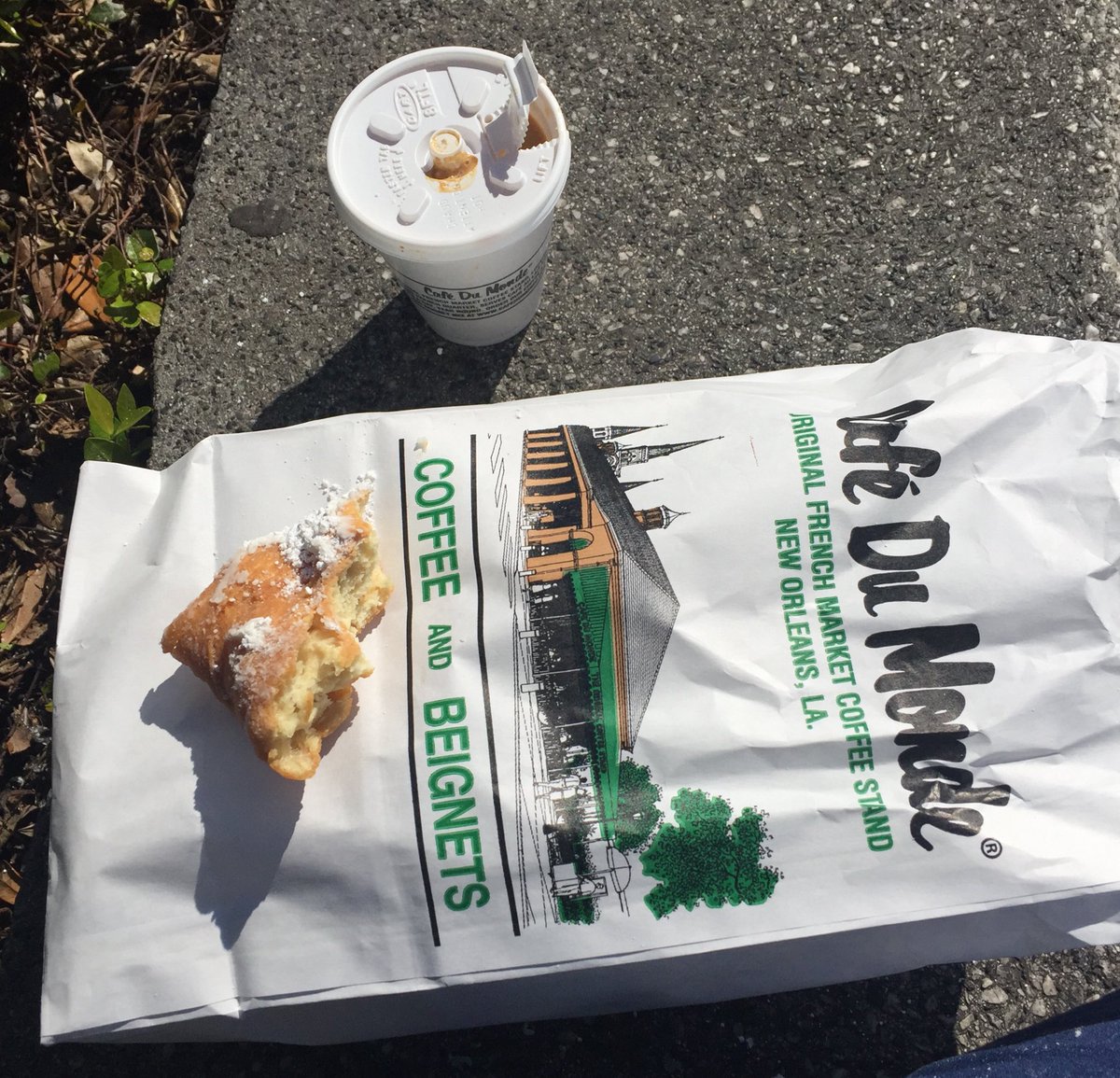DebbieAminiAOTA's tweet photo. #AOTA19  NOLA, April fools day and OT Month— what a great day! And to top it off— Cafe Du Monde!! Oh yes I did!! @aota_ce https://t.co/2wXJaIg7aQ
