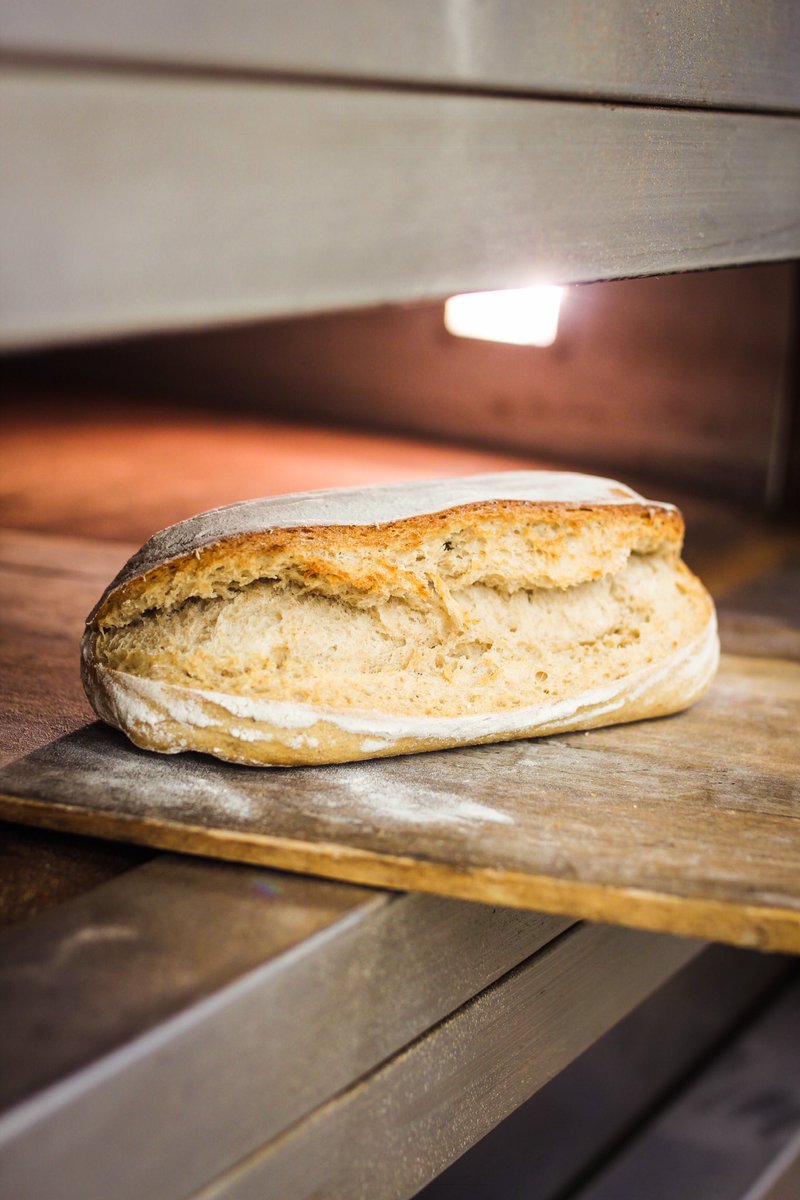 Apple Pie Bakery tweet media