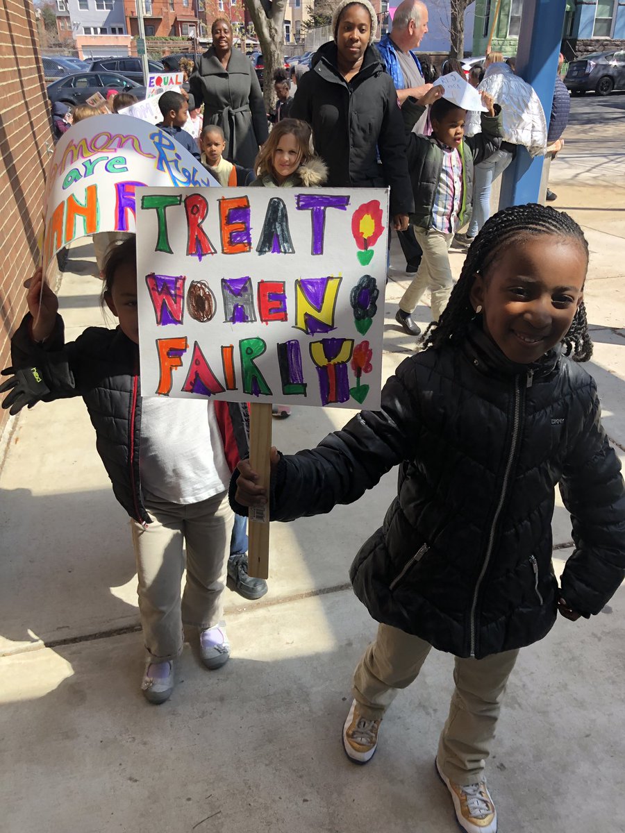 MsAddisonAP1's tweet image. Closing out Women’s History Month with a March!! @LudlowTaylorES