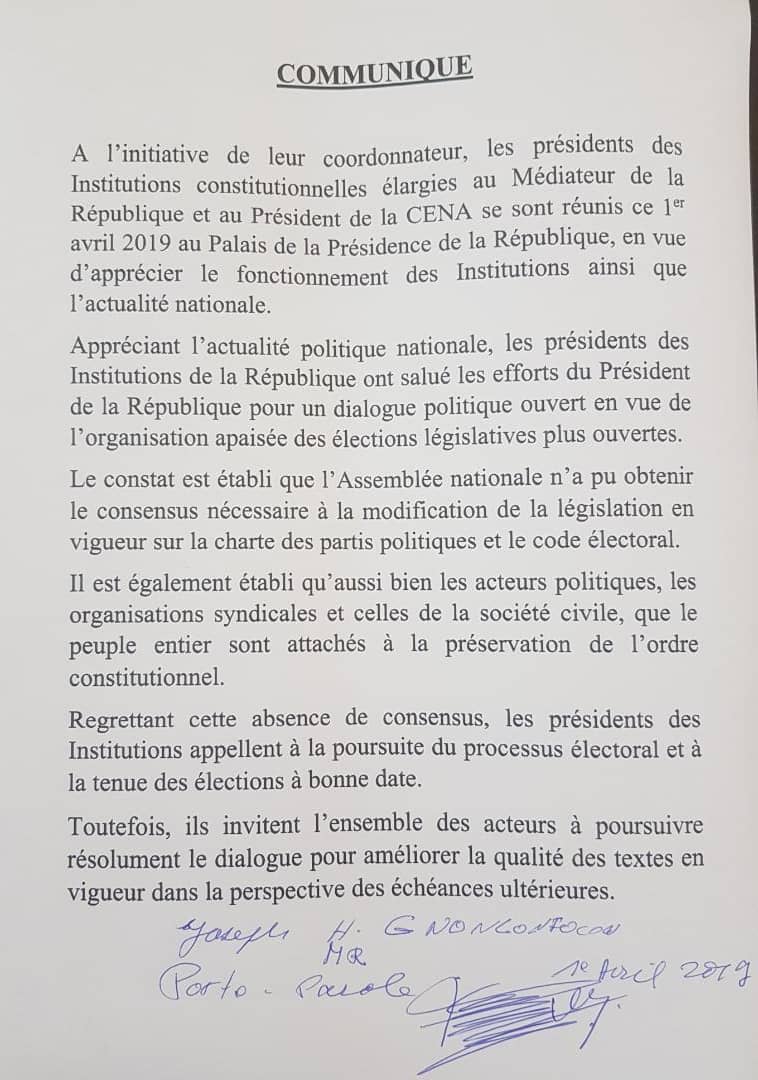 Coffi_12's tweet photo. Les présidents des institutions du #Benin soutiennent des élections législatives qui opposent deux partis soutenant le chef de l'état. Ils invitent les acteurs politiques a poursuivre le dialogue pour des réformes futures. Avec un parlement à 100% présidentiel. Sérieusement ? https://t.co/eiMtXO3QOp