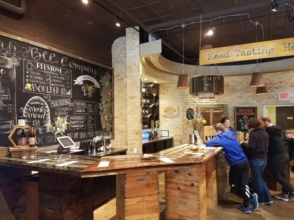 Every try mead? I must admit this is the first mead tasting I have come across! <a href="/SavannahBeeCo/">Savannah Bee Company</a>