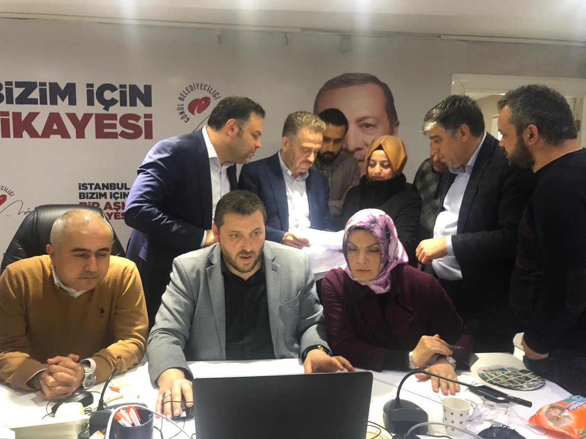 htahsinusta's tweet photo. Hakkımız olan oyların çalındığı gün yüzüne çıkınca Zillet İttifakındaki sesler kesildi. Ekrem İmamoğlu kendinden emin olarak yaptığı açıklamaları artık yapamıyor!

Ne yapsalar boş, göklerden gelen bir karar vardır...

#İstanbulAlnımızınAKıyla https://t.co/CI6vC8NFay