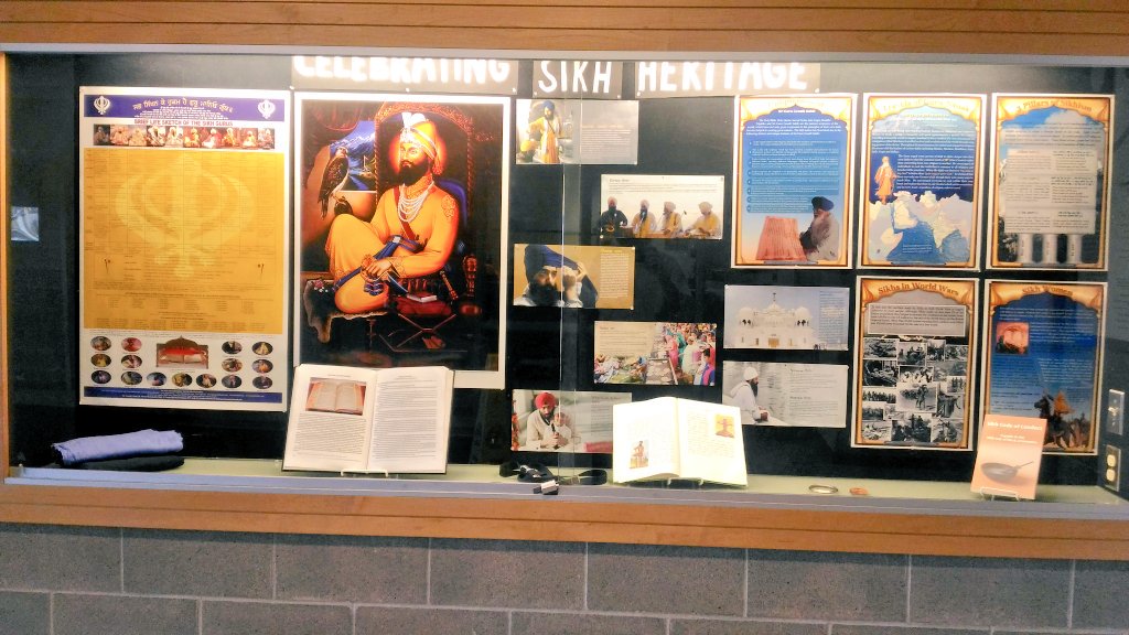 Today we mark the beginning of the #SikhHeritageMonth @SandalwoodH_SS Our #AwesomeStudents under the leadership of @MsRLotey and Ms. Kanth has put together an #AmazingDisplay of #SikhCulture and #SikhTraditions raising awareness about the #Sikh faith #BuildInclusion @PeelSchools
