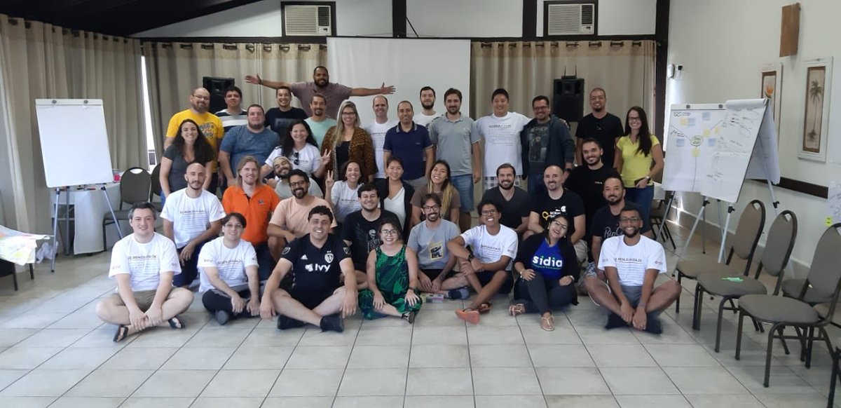_TadeuMarinho's tweet photo. Fim de semana intenso com muita troca de experiências sobre Agilidade com essa galera fera. Valeu pessoal e parabéns pela organização toda equipe do Agile Coach Camp 2019. https://t.co/lZEUc8ikEf
