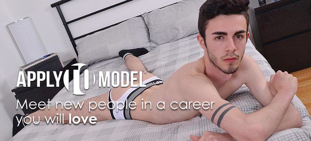ApplyToModel's tweet image. Meet new people in a career you will LOVE | Our application only takes 5 minutes. | Apply Online Today: applytomodel.com