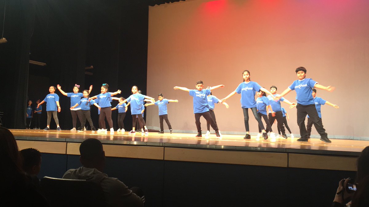 PaulRobesonNBPS's tweet image. Lively performance from #PRCSArts #Grade3 students during this evening’s #WaitingInTheWings performance at #NBHS #AllIn4NB #DancePower