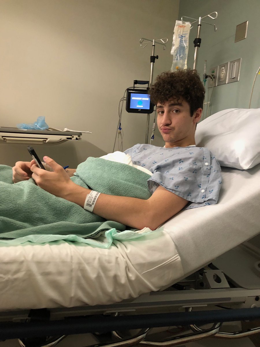 Got some great news today! Our guy <a href="/Chris_Bowling14/">Chris Bowling</a> has made it through a successful  gall bladder surgery after a  tough couple of months! Can’t wait to have him back on the court! He’ll be back better than ever! #LetThemKnow🦅🏀