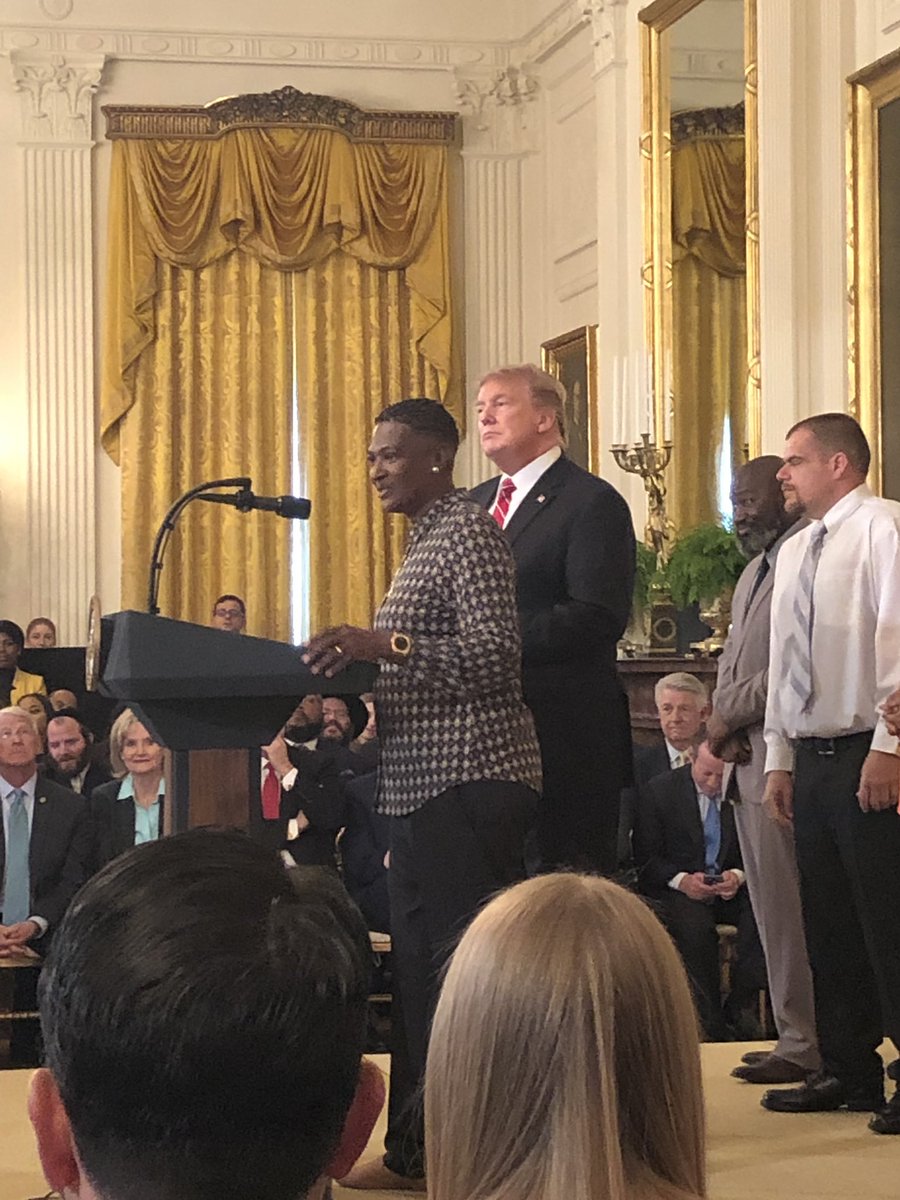 BriannaNuhfer's tweet photo. Catherine was hired by @Walmart after leaving prison. She at @realDonaldTrump thanked Walmart for helping #GettingTalentBackToWork #SecondChanceMonth @CKinstitute @JohnnyCTaylorJr @SHRM https://t.co/aC80o6bvZO https://t.co/IdTAS3ctBZ