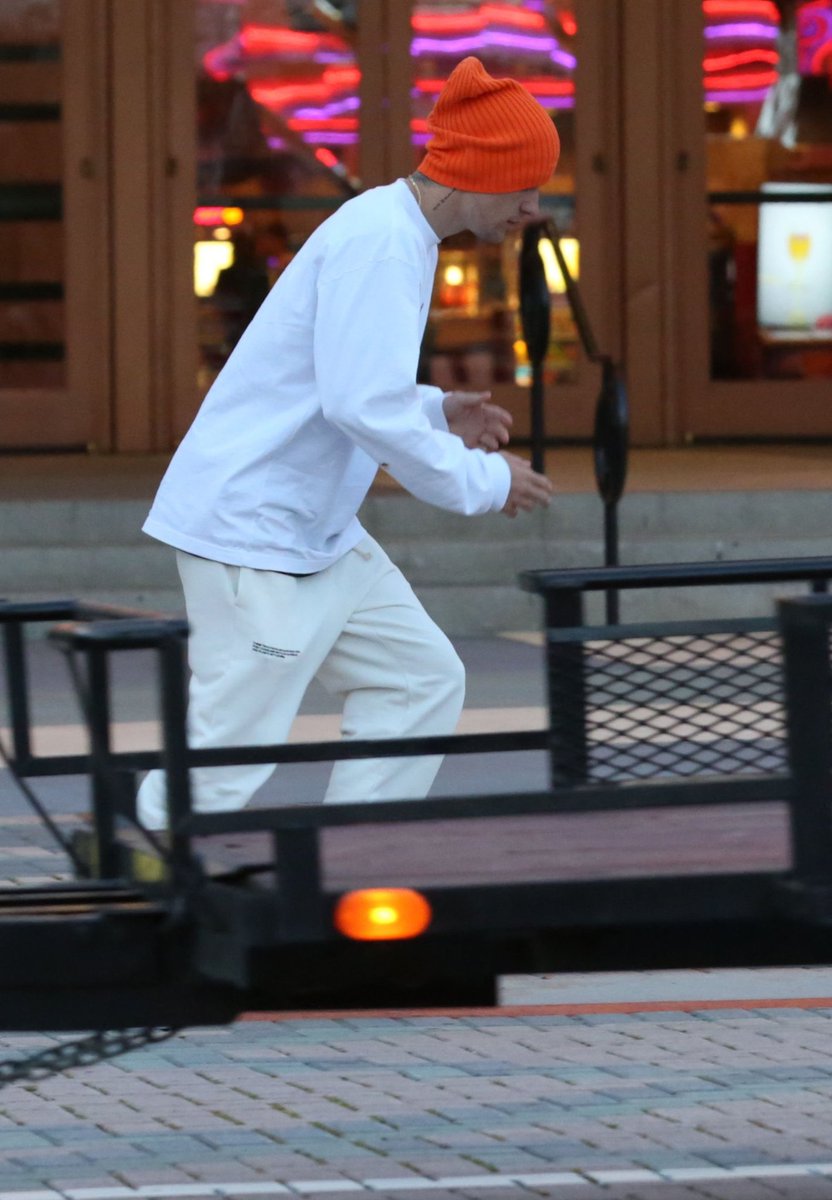 Belieber💍Forever tweet media