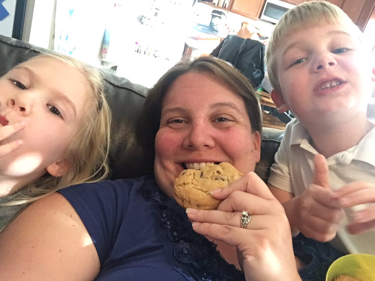 techysigner's tweet photo. @The_Pigeon Celebrated @The_Pigeon ‘s birthday by baking cookies with nuts! Happy Birthday, Pigeon!! https://t.co/PYJrhJD3DL
