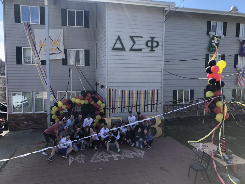 wsugphi's tweet image. Starting Greek Week off right by decorating DSigs today! 
Happy Greek Week! @WSUGW19 @wsu_deltasig @wsuFiji #Team14