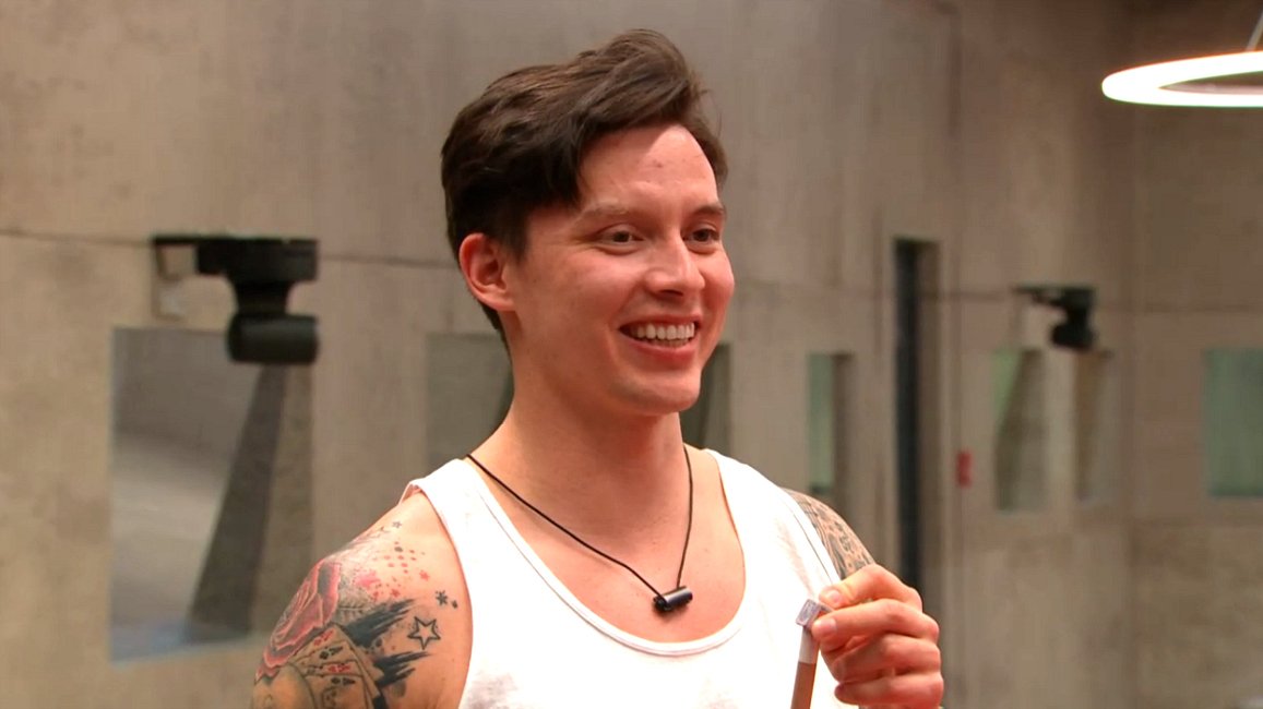 89razorskate20's tweet photo. 🕵️‍♂️Week 5, RT &amp; LIKE If You're Team DAMIEN! #BBCAN7 https://t.co/brOBYqHvRD