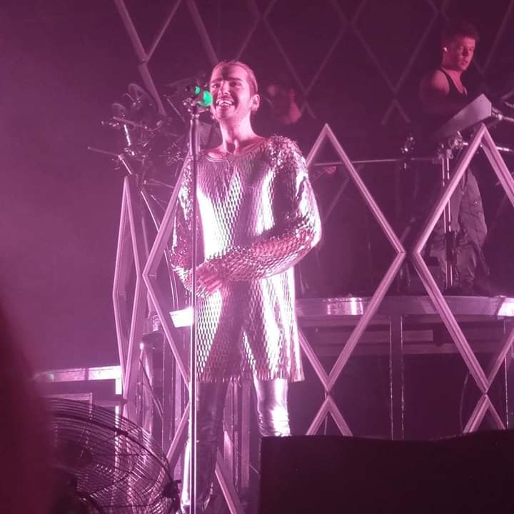 BillKaulitz_DE's tweet photo. #TokioHotel #DreamMachineWorldTour in Leipzig (01.04.2017) https://t.co/7IFptOfj7M
