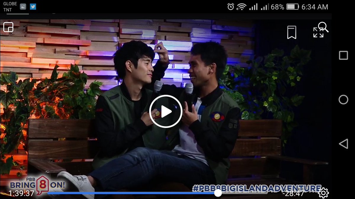 dayana_di's tweet photo. BABE
BABE
BABE

WAHAHAH di ako maka move on sa babe 
Wala n tayong Pag asa inuwi na ni Yamyam ang korona

😂😂😂

#HappyGraduationYAMYAM 
#Bring8OnFUMIYA https://t.co/HX3xDy4Brw