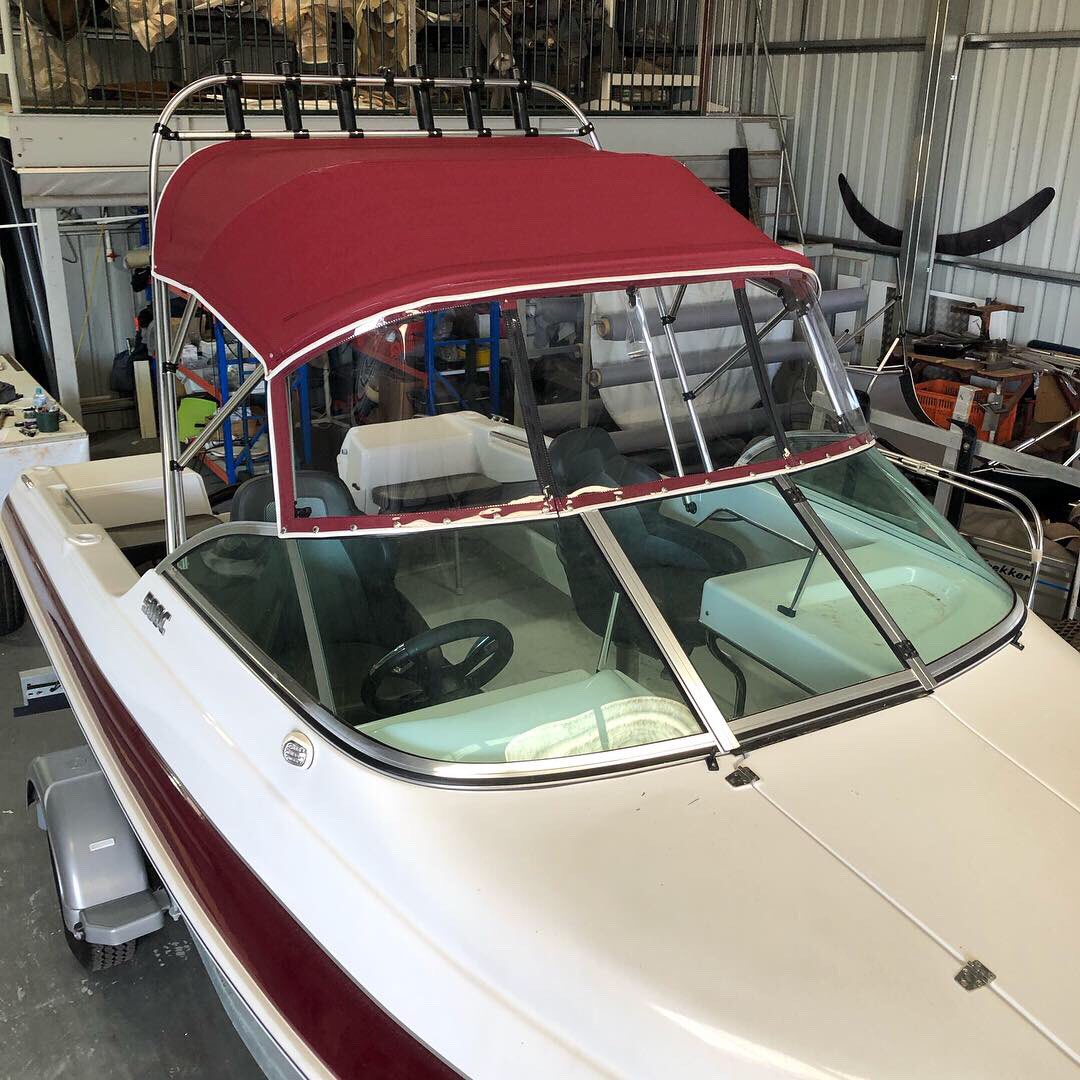 southern_trim's tweet photo. New top, clear and rod holder. #biminitop #frontclear #fishing #southerntrimshop #boating #bimini #fishingboat #northbankboats #marineupholstery #boats #fishingsouthaustralia #rodholder #boat #southaustralianbeaches https://t.co/SRJI9JgTQl