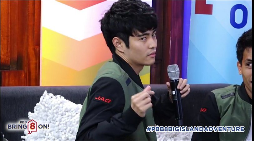 elmx0311's tweet photo. Yung wala na sila sa loob ng bahay ni kuya but they still never failed to make our hearts smile.

FumiYam Forever

#Bring8OnFUMIYA #HappyGraduationYAMYAM https://t.co/jeGoMnQNGa